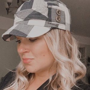 ❣️D&Y | Buffalo Plaid Hat